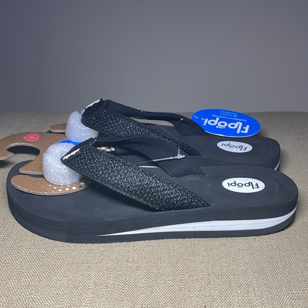 Women's Sofia Sparkly Comfort Flip
Flop, Black - 7 - Picture 7 of 7